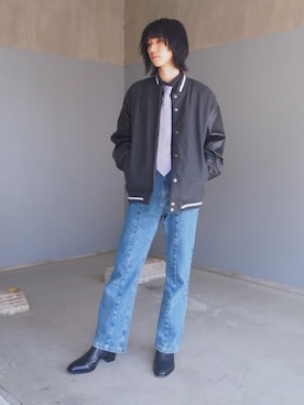 「フレアデニム」｜「アイテム（スタジャン）」を使った、ヨウさん（メンズ・174cm）の冬コーディネート