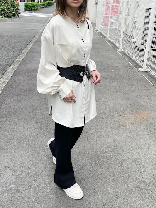 Aya Neunaのシャツ ブラウスを使ったコーディネート Wear