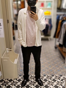 「theory（セオリー）のアイテム（トップス）」を使った、Dasabala Limさん（メンズ・185cm）の夏コーディネート
