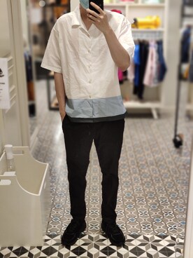 「theory（セオリー）のアイテム（パンツ）」を使った、Dasabala Limさん（メンズ・185cm）の夏コーディネート