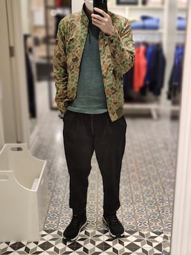 「AIGLE（エーグル）のアイテム（その他アウター）」を使った、Dasabala Limさん（メンズ・185cm）の春コーディネート