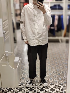 「Feng Chen Wang（フェン・チェン・ワン）のアイテム」を使った、Dasabala Limさん（メンズ・185cm）の秋コーディネート