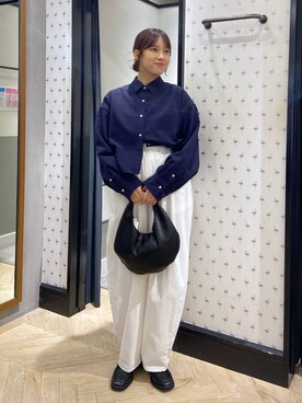 「A part by（アパートバイ）のショートオックスシャツ≪追加2≫（シャツ/ブラウス）」を使った、arisa.さん（レディース・161cm）の秋コーディネート
