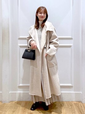 「ナチュラル」｜「アイテム（ノーカラーコート）」を使った、arisa.さん（レディース・161cm）の冬コーディネート