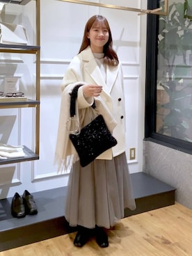 「ナチュラル」｜「アイテム（チェスターコート）」を使った、arisa.さん（レディース・161cm）の冬コーディネート