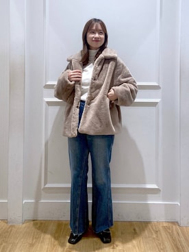 「e/rm（イーアールエム）のファージャケット（その他アウター）」を使った、arisa.さん（レディース・161cm）の秋コーディネート