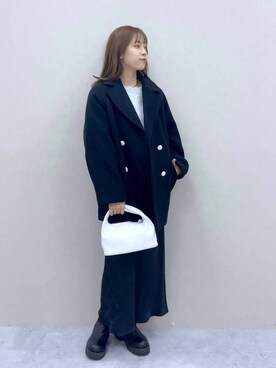 「ナチュラル」｜「アイテム（チェスターコート）」を使った、arisa.さん（レディース・161cm）の秋コーディネート