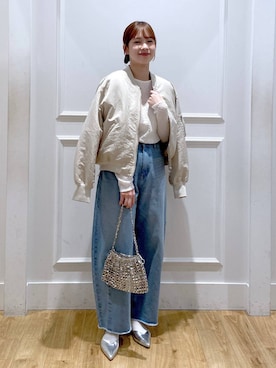 「ナチュラル」｜「アイテム（MA-1）」を使った、arisa.さん（レディース・161cm）の冬コーディネート