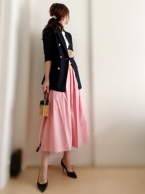 Mei Guのスカートを使ったコーディネート Wear