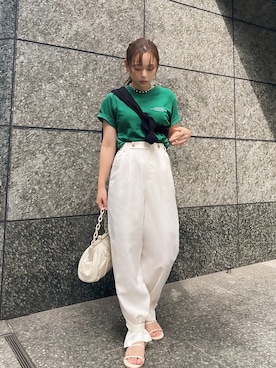 「Feroux（フェルゥ）のアイテム（パンツ）」を使った、三村有希さん（レディース・157cm）の夏コーディネート