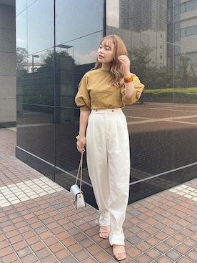 「Feroux（フェルゥ）のアイテム（パンツ）」を使った、三村有希さん（レディース・156cm）の夏コーディネート