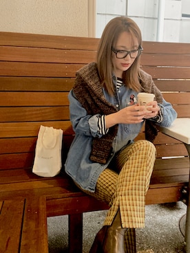 「柄×柄」｜「アイテム（スラックス）」を使った、三村有希さん（レディース・157cm）の冬コーディネート