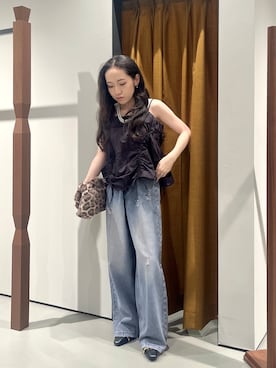「GALLEST（ギャレスト）のアイテム（デニムパンツ）」を使った、Uminoさん（レディース・152cm）の秋コーディネート