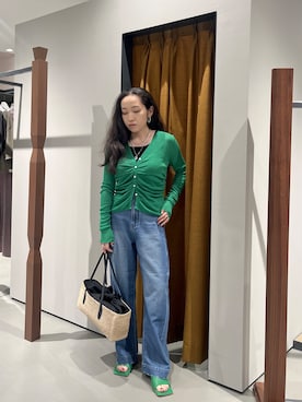「GALLEST（ギャレスト）のアイテム（デニムパンツ）」を使った、Uminoさん（レディース・152cm）の春コーディネート