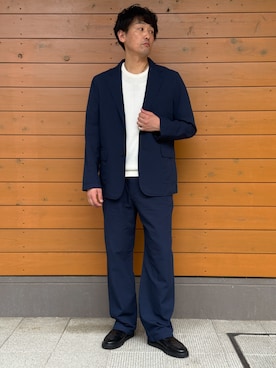 「アイテム（スーツジャケット）」を使った、BANANAREPUBLICさん（メンズ・180cm）の春コーディネート
