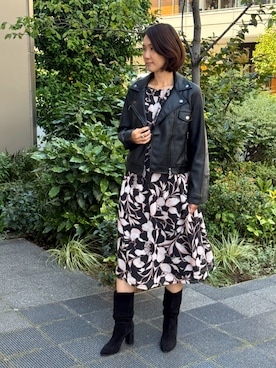「アイテム（ライダースジャケット）」を使った、BANANAREPUBLICさん（レディース・170cm）の秋コーディネート