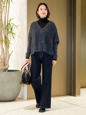 「Banana Republic（バナナリパブリック）のアイテム（Tシャツ/カットソー）」を使った、BANANAREPUBLICさん（レディース・163cm）の秋コーディネート