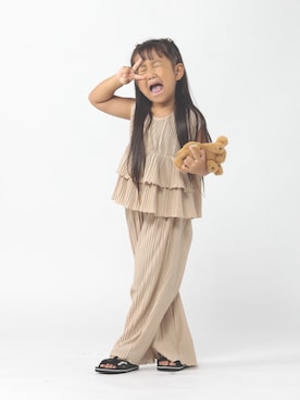 「アイテム（セットアップ、ベージュ系）」を使った、こまっこさん（レディース・157cm）の秋コーディネート