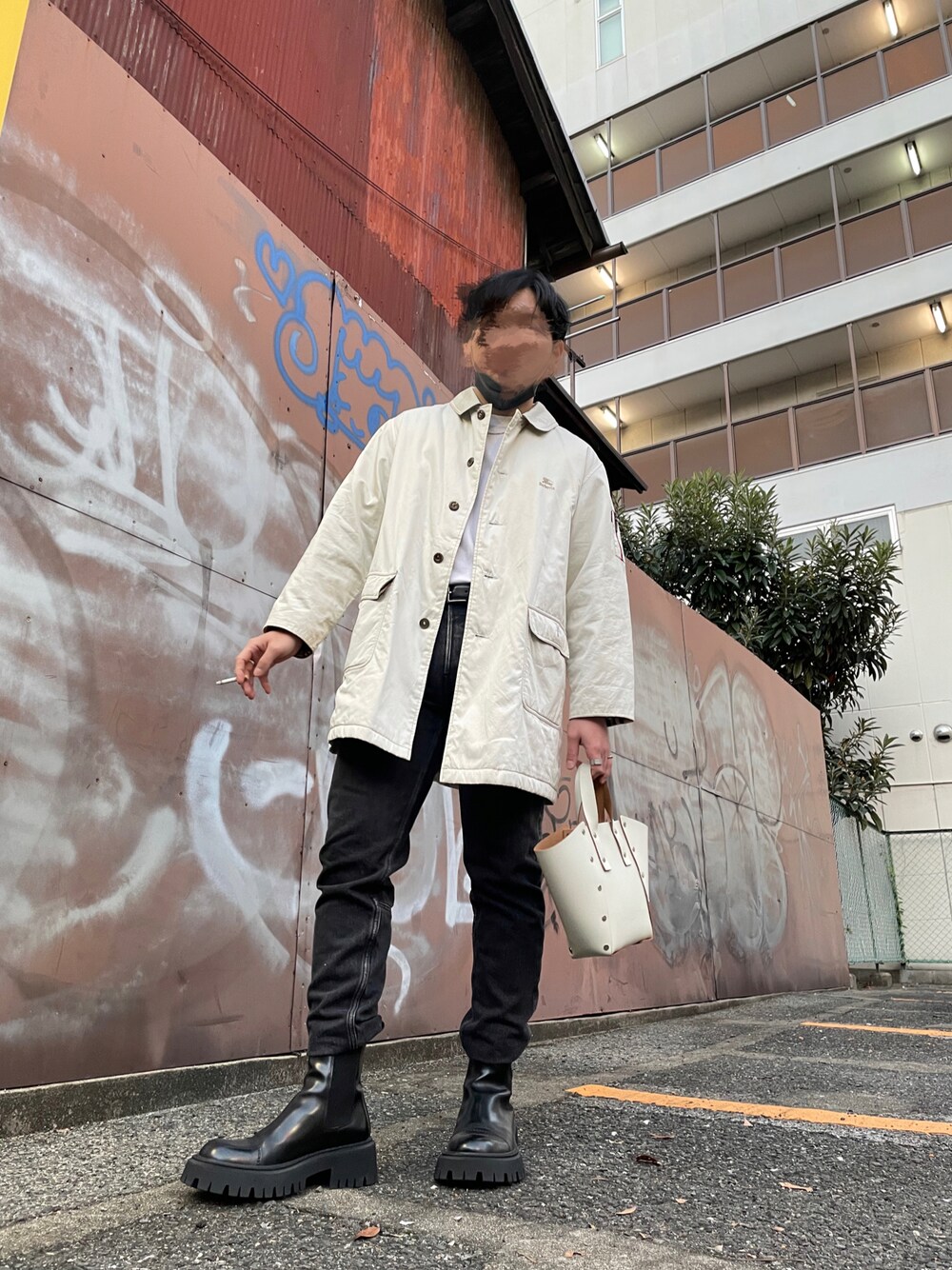 「休日コーデ、お買い物」｜「SUBLATIONSのアイテム（デニムパンツ、ブラック系）」を使った、てぃもさん（メンズ・168cm）の秋コーディネートの1枚目の写真