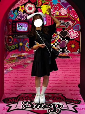 「GU（ジーユー）のアイテム（ワンピース/ドレス、ブラック系）」を使った、モさん（レディース・155cm）の夏コーディネート