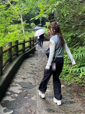 「SHEINのアイテム（カーゴパンツ、ブラック系）」を使った、モさん（レディース・155cm）の夏コーディネート