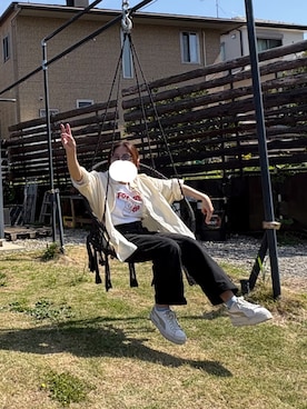 「coca（coca）（コカ）のドルマンスリーブテールカットオックスシャツ（シャツ/ブラウス、イエロー系）」を使った、モさん（レディース・155cm）の夏コーディネート
