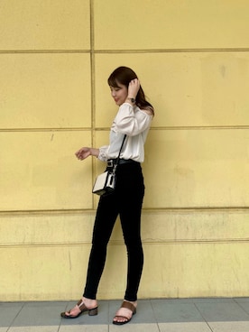 「MERCURYDUO（マーキュリーデュオ）のアイテム（ショルダーバッグ）」を使った、mahoさん（レディース・158cm）の秋コーディネート