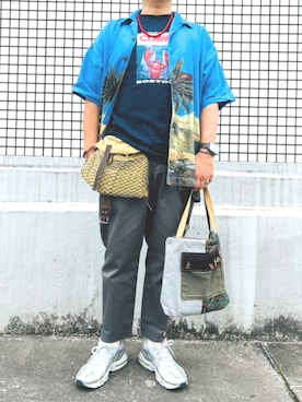Supreme のアイテムを使った「アロハシャツ」の人気ファッション