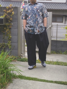 「URU（ウル）のアイテム（スラックス）」を使った、Daniel.Yさん（メンズ・175cm）の春コーディネート