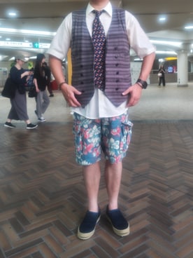 「アイテム（スリッポン、ブルー系）」を使った、Daniel.Yさん（メンズ・175cm）の夏コーディネート
