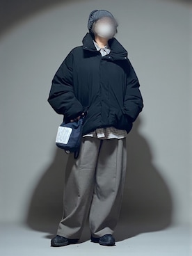 「アイテム（スラックス）」を使った、sc___dyさん（レディース・156cm）の冬コーディネート