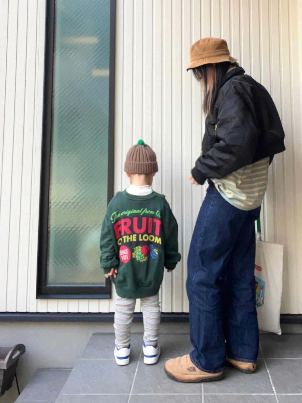 mai✺maiさんの「コーデュロイ バケット ハット（POLO RALPH LAUREN）」を使ったコーディネートの1枚目の写真