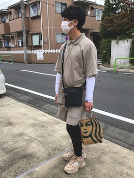 「くすみカラー」｜「アイテム（ボディバッグ/ウエストポーチ）」を使った、Kazunori  Kさん（メンズ・170cm）の秋コーディネート