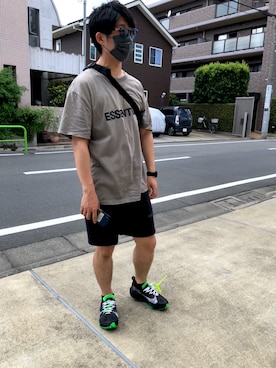 「off white」｜「アイテム（スウェットパンツ）」を使った、Kazunori  Kさん（メンズ・170cm）の夏コーディネート