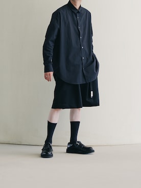 「黒シャツ」｜Y.Tさん（メンズ・169cm・20代）の夏コーディネート