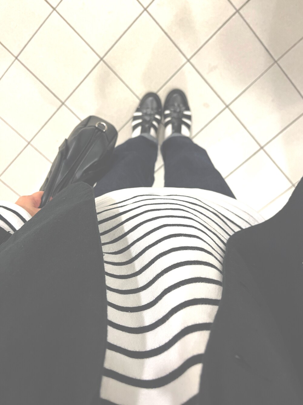 「シンプルコーデ、グルカサンダル、BONLECILL、ootd、おしゃれさんと繋がりたい」｜「LEPSIMのグルカサンダル　264304（サンダル、ブラック系）」を使った、ukaさん（レディース・160cm）の春コーディネートの1枚目の写真