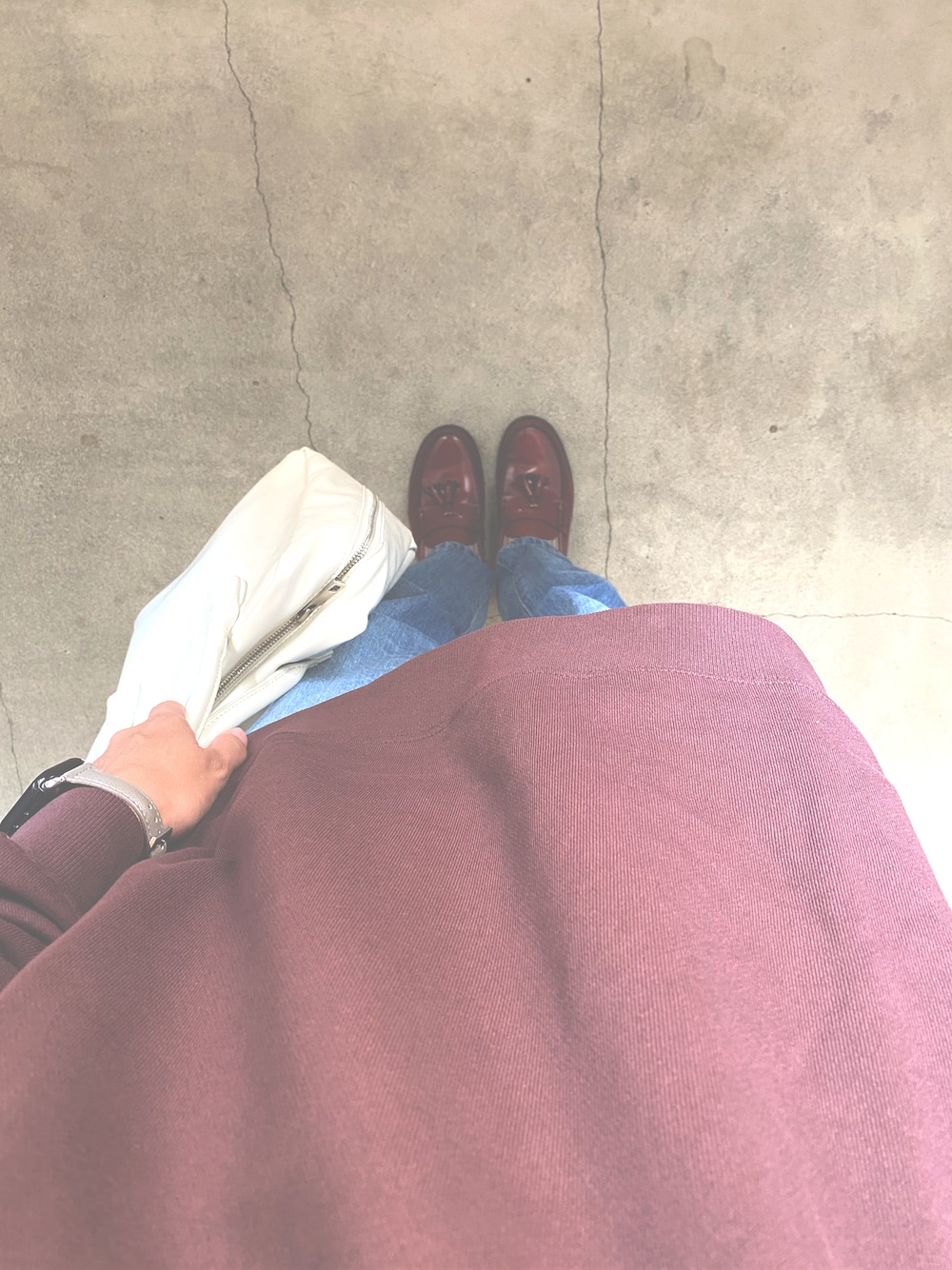 「ママコーデ、付け襟、秋、ブラウン、ローファー、ootd、HARUTA」｜「HARUTAのHARUTA　ハルタ　大人のタッセルローファー　231（ローファー、レッド系）」を使った、ukaさん（レディース・160cm）の秋コーディネートの1枚目の写真