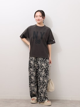 「UGG（アグ）のアイテム」を使った、RINさん（レディース・157cm）の夏コーディネート