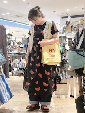 「Bleu Bleuet（ブルーブルーエ）のアイテム」を使った、oimo_bleubleuetさん（レディース・162cm）の夏コーディネート