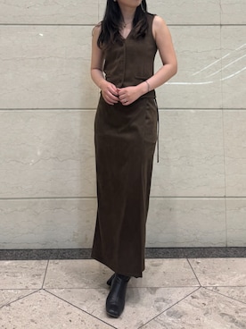 「アイテム（ベスト）」を使った、AJUGA.スタッフさん（レディース・160cm）の秋コーディネート