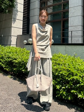 「AJUGA.（アジュガ）のアイテム」を使った、AJUGA.スタッフさん（レディース・161cm）の夏コーディネート