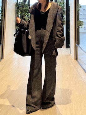 「AJUGA.（アジュガ）のアイテム」を使った、AJUGA.スタッフさん（レディース・152cm）の冬コーディネート