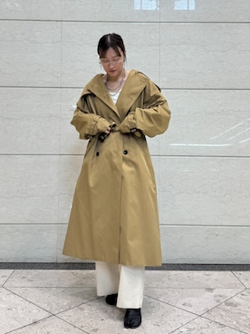 「アイテム（トレンチコート）」を使った、AJUGA.スタッフさん（レディース・161cm）の秋コーディネート