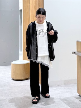 「LEPSIM（レプシィム）の《セルフカット可能》プリーツイージーパンツ　601345（その他パンツ、ブラック系）」を使った、muuu805 さん（レディース・159cm）の春コーディネート