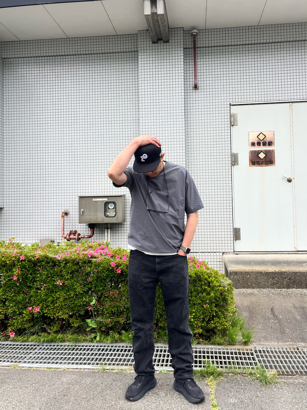 HOKA（ホカ）の「CLIFTON 10 1162030-BBLC（スニーカー）」 - WEAR