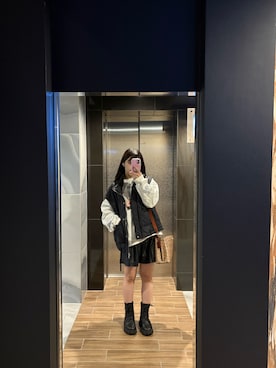 「アイテム（ダウンベスト）」を使った、riinaさん（レディース・153cm）の秋コーディネート