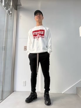 「DANKE SCHON（ダンケシェーン）のDankeSchon/ダンケシェーン/PREMIUM SUPER STRETCH TC BLACK ZIP CARGO PANTS（カーゴパンツ、ブラック系）」を使った、itto0219さん（メンズ・174cm）の春コーディネート