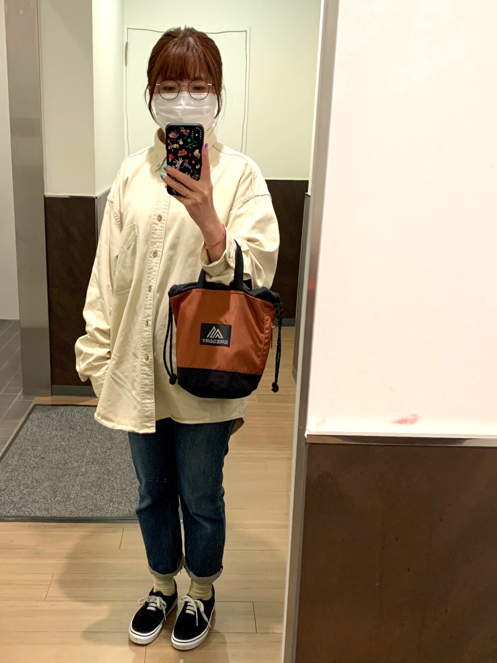 GREGORY ネイビー 巾着袋 前面ポケット付き GREGORY ネイビー 巾着袋 前面ポケット付き GREGORY ネイビー