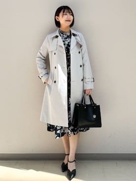 「index（インデックス）のトレンチコート【洗濯機OK/撥水/花粉対応】《XS～3L》（トレンチコート、ブルー系）」を使った、mihaさん（レディース）の春コーディネート