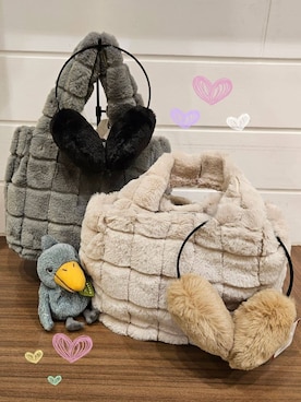 「アイテム（おもちゃ、グレー系）」を使った、よっぴさん（レディース・160cm）の秋コーディネート